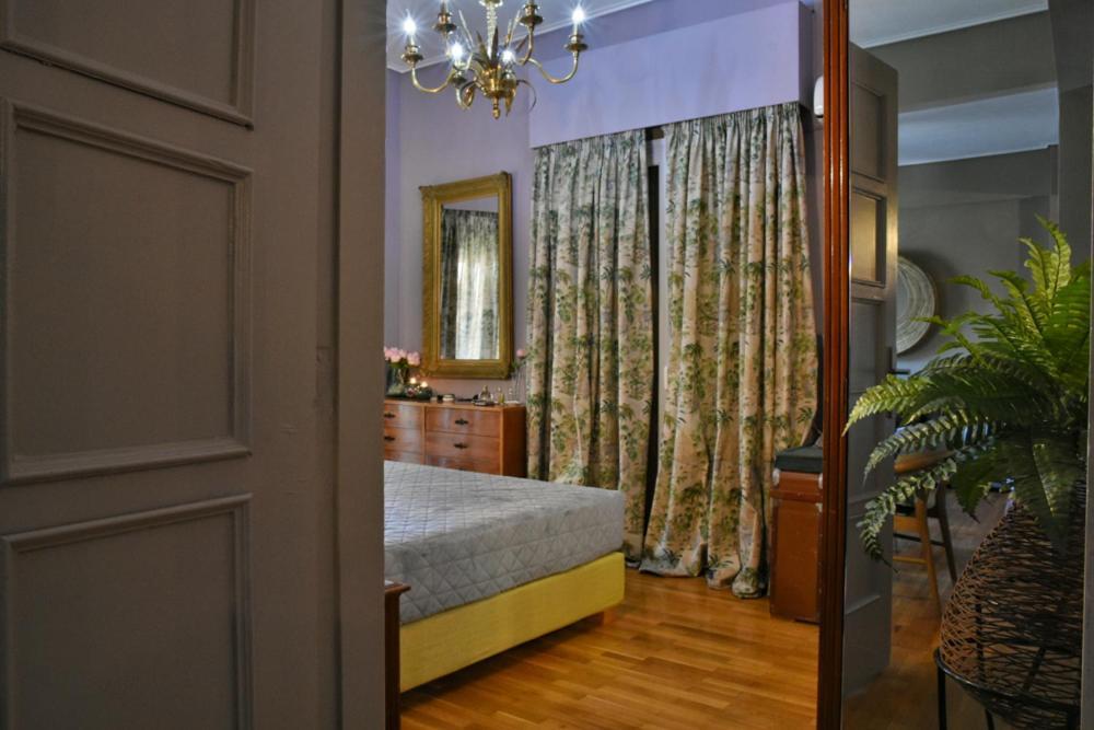 Pepromeno Luxury Apartment In The City Center Kalamata Bagian luar foto
